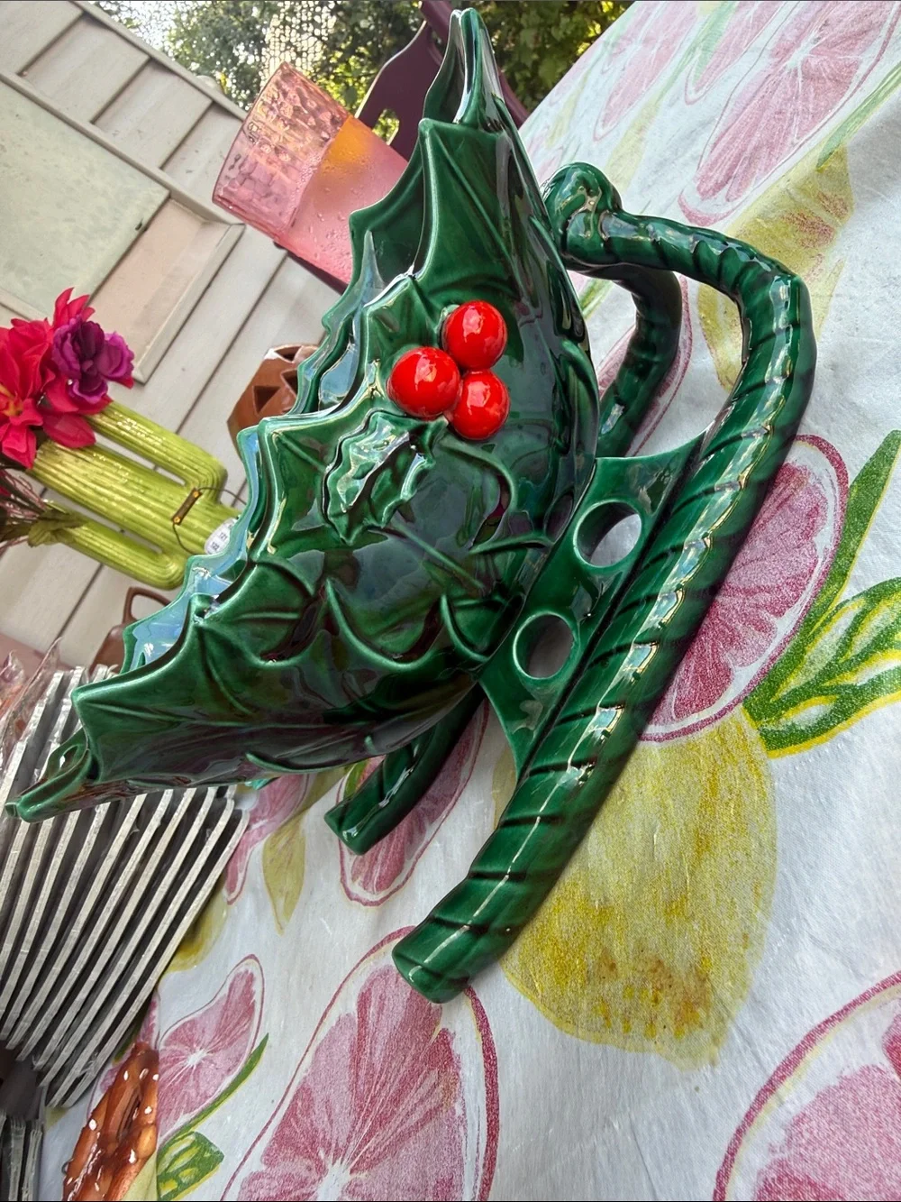 Vintage Lefton Christmas Sleigh Planter 8.5 x 4 x 4” mint condition 1950-70